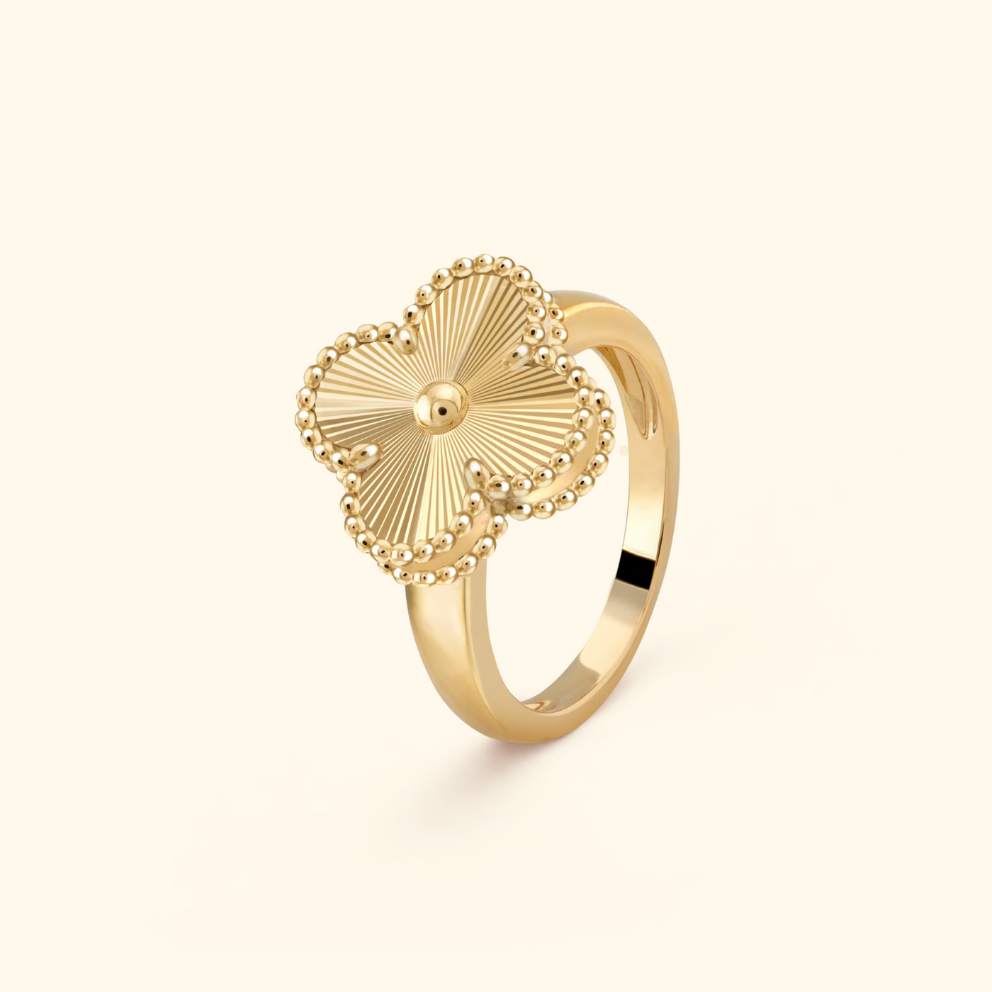 Orianna | Bague Trèfle Élégante