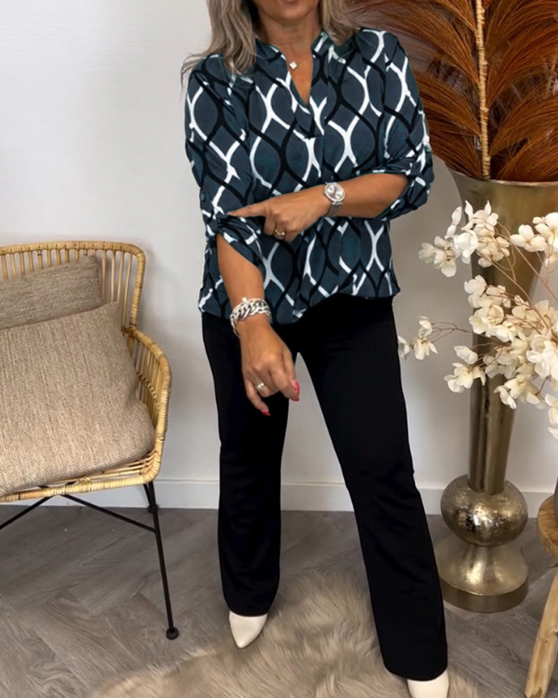 Adalinde | Blouse graphique chic et décontractée