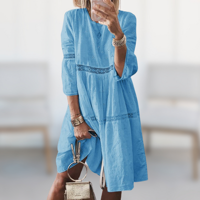 Zoé Fleur | Élégante robe longue aux détails brodés