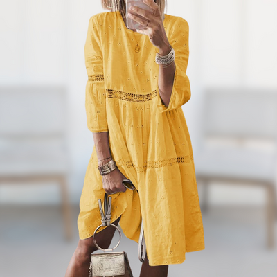 Zoé Fleur | Élégante robe longue aux détails brodés