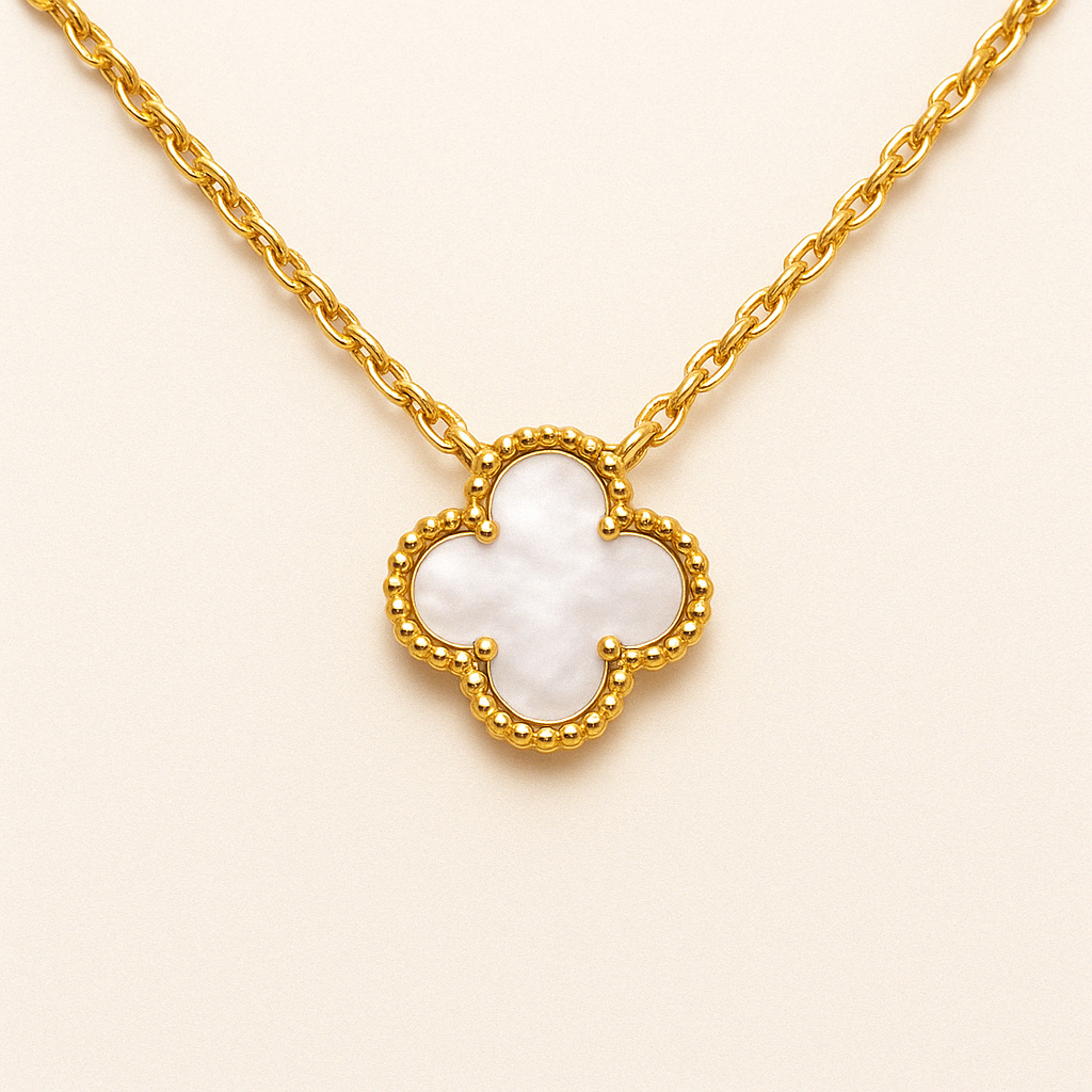 Bérengère | Collier Élégant Trèfle Noir