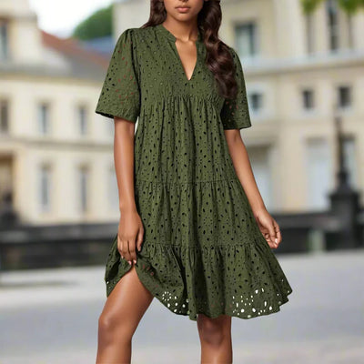 Émilie Claire | ROBE ÉLÉGANTE ET FLATTEUSE