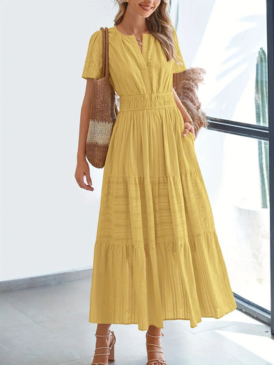 Salomé Lou | ROBE ÉLÉGANTE ET FLATTEUSE