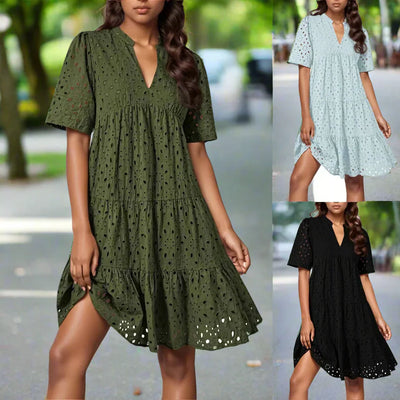 Émilie Claire | ROBE ÉLÉGANTE ET FLATTEUSE