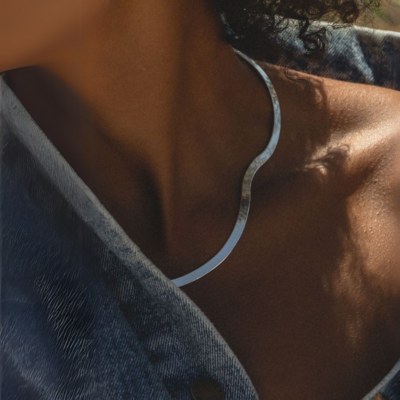 Évangéline | Collier Élégant et Intemporel