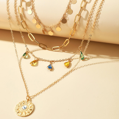 Doriane | Collier Multi-Couches avec Cristaux