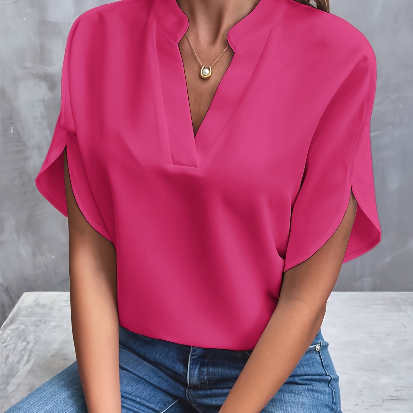 Sylviane | Blouse Unie à Col V Élégante et Confortable
