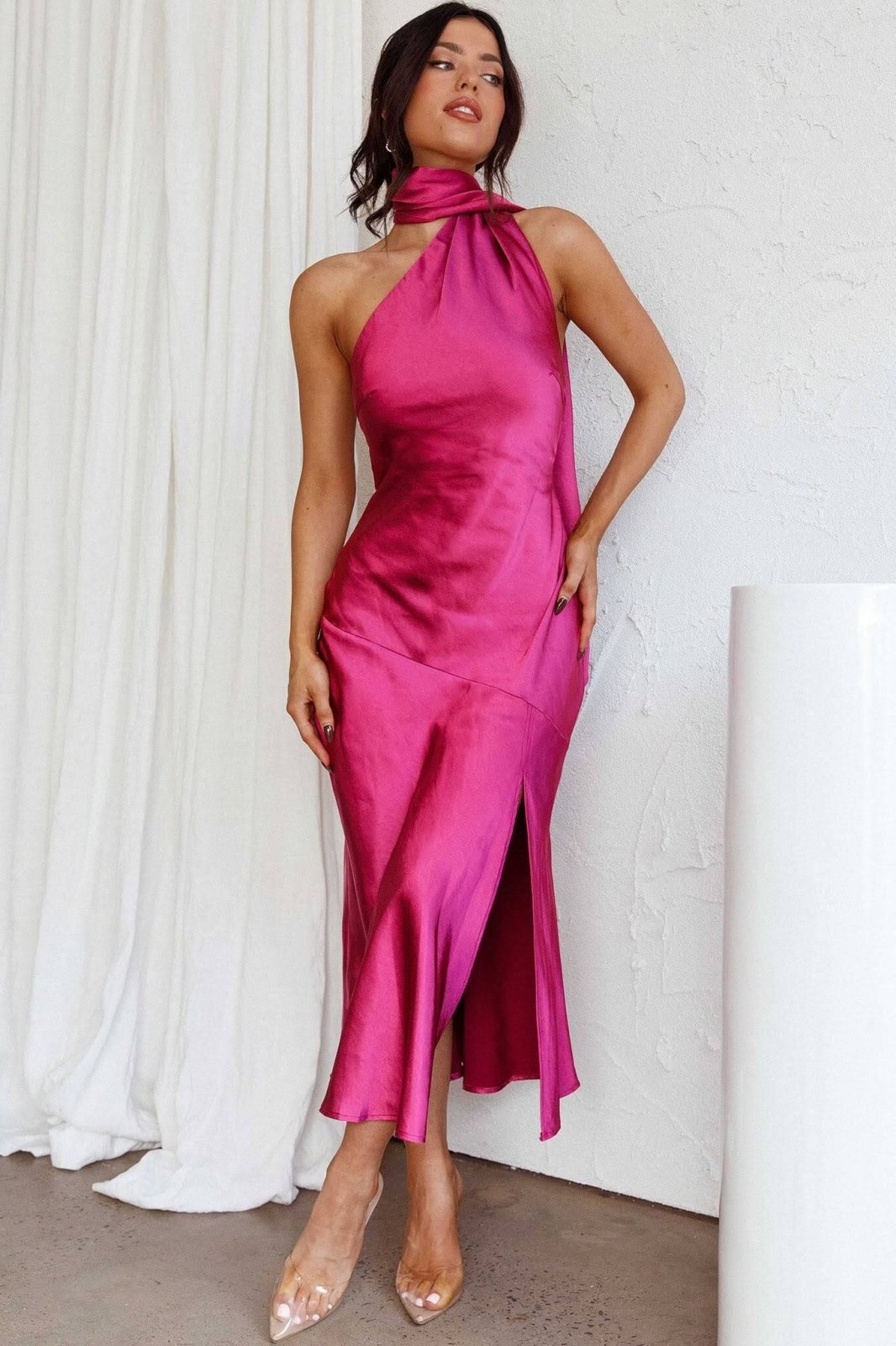 Amaryllis | Robe Midi en Soie de Luxe avec Col Américain