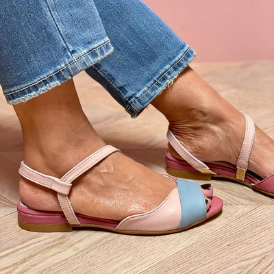 Opaline | Sandales roses asymétriques à la mode color block pour un look unique