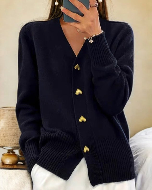Cassandre | Cardigan Élégant avec Boutons en Cœur