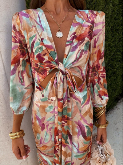 Alexia | Robe élégante avec découpe