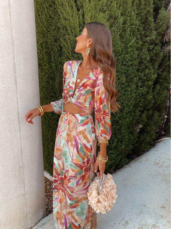 Alexia | Robe élégante avec découpe
