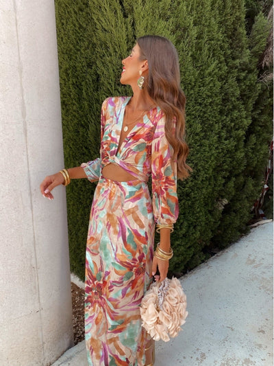 Alexia | Robe élégante avec découpe